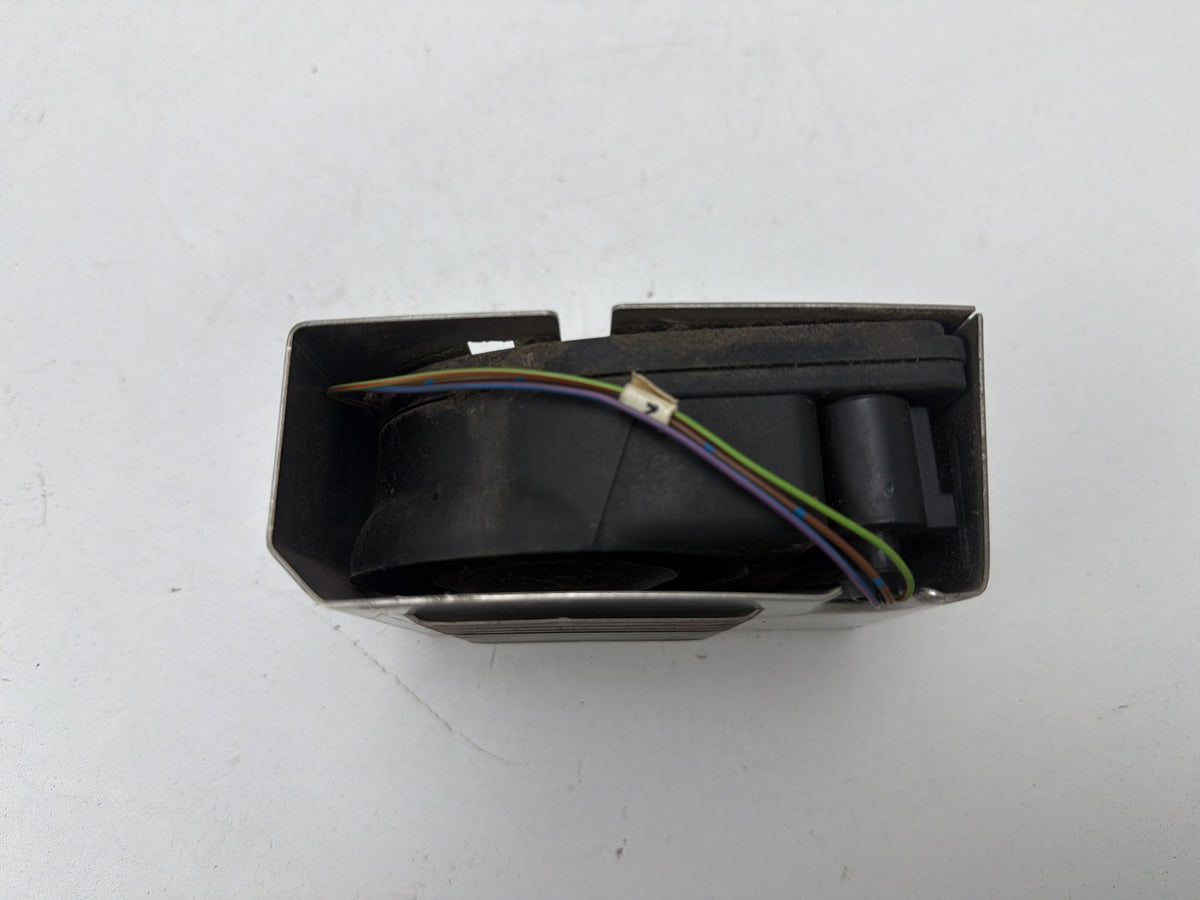 2008-2015 Audi TT Anti Theft Alarm Siren Horn With Bracket 8J0 951 287 OEM