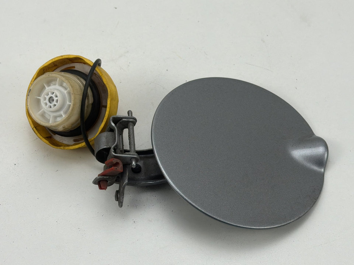 2011-2018 Dodge Grand Caravan Fuel Filler Door Gas Lid Cover With Cap OEM