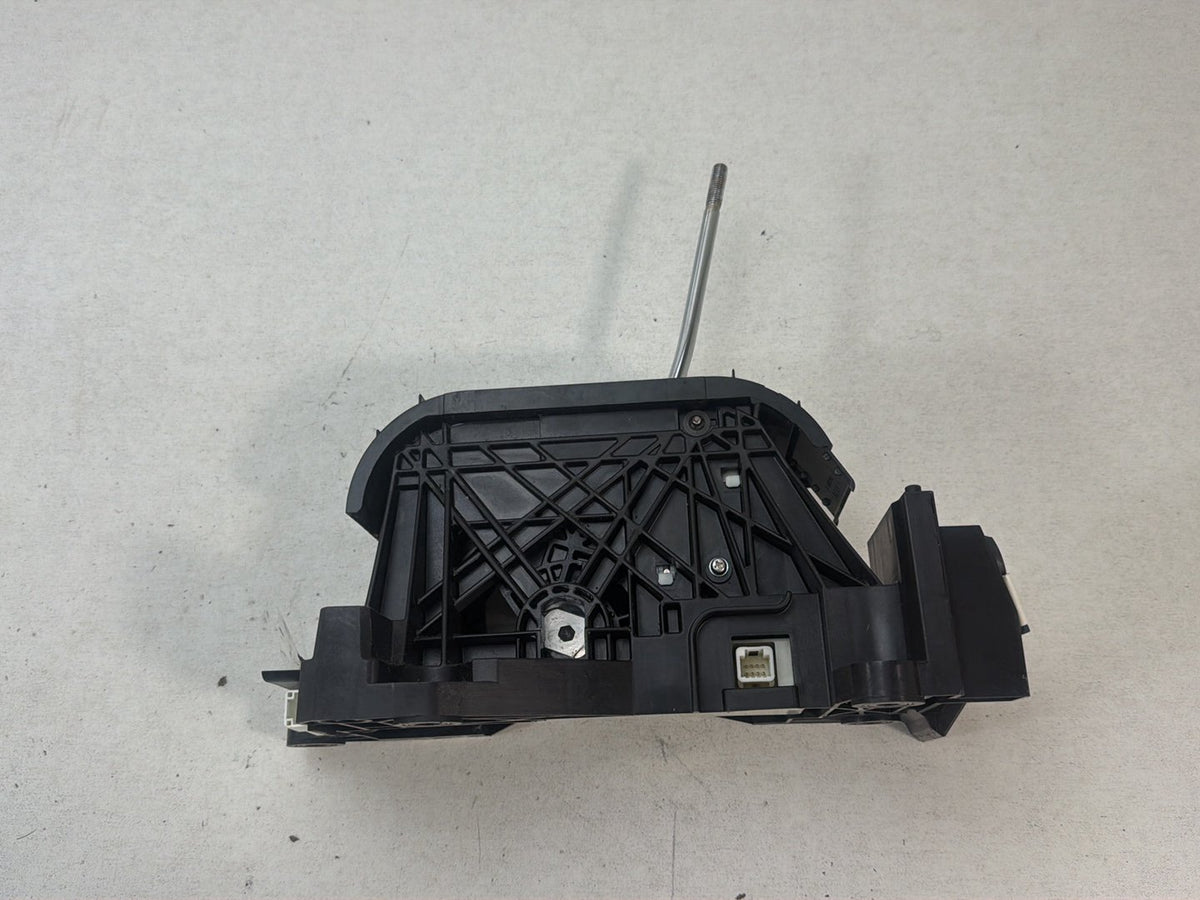 2007-2009 Toyota Camry XV40- Automatic Transmission Gear Shifter Assembly OEM
