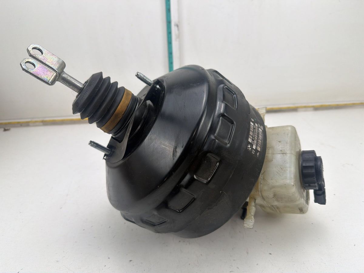 2009-2013 BMW 335i xDrive Power Brake Booster Master Cylinder w/ Reservoir OEM