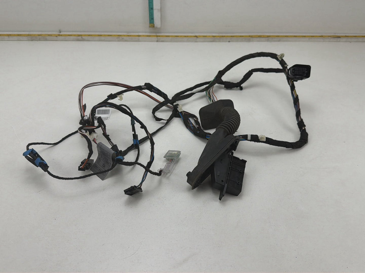 2014-2015 BMW X1 E84 Door Wire Connector 540617-10 OEM