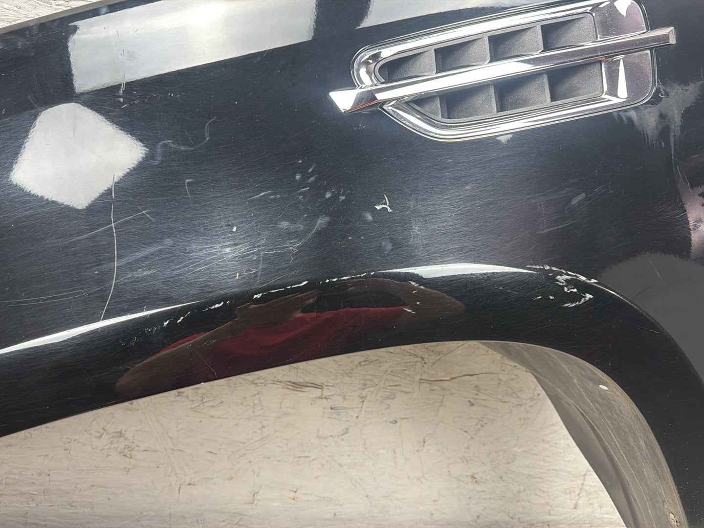 2007-2014 Cadillac Escalade Front Left Driver Side Fender Panel Cover OEM