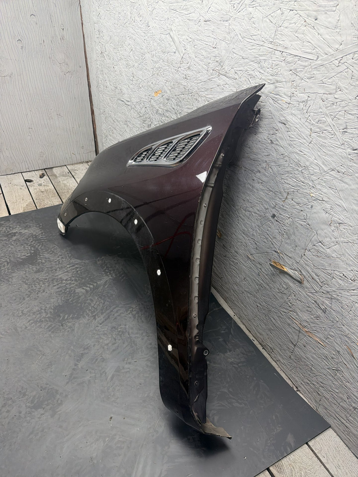 2011-2017 Infiniti QX56 Front Left Driver Side Fender OEM