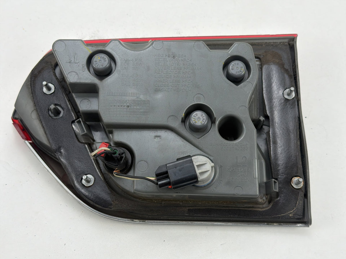 2014-2021 Jeep Grand Cherokee Rear Left Driver Side Tail Light P68110047AC OEM