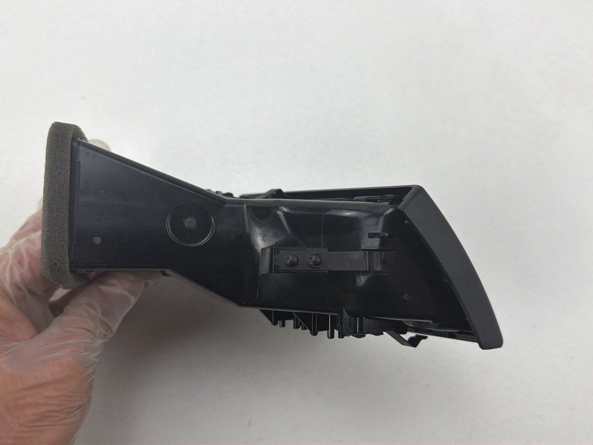 2013-2014 BMW X1 E84 SUV Air Vent 9258362 OEM