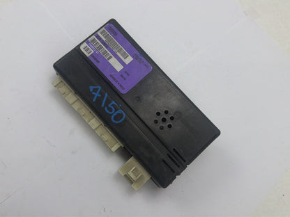 2005-2006 Chevrolet Equinox Body Control Module BCM 15855659 OEM