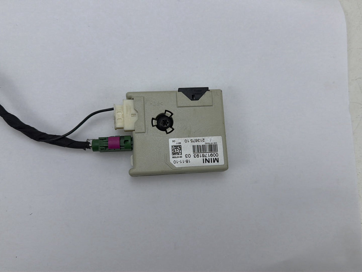 2009-2015 Mini Cooper S R57 R58 R59 Radio Antenna Amplifier 009176193 OEM