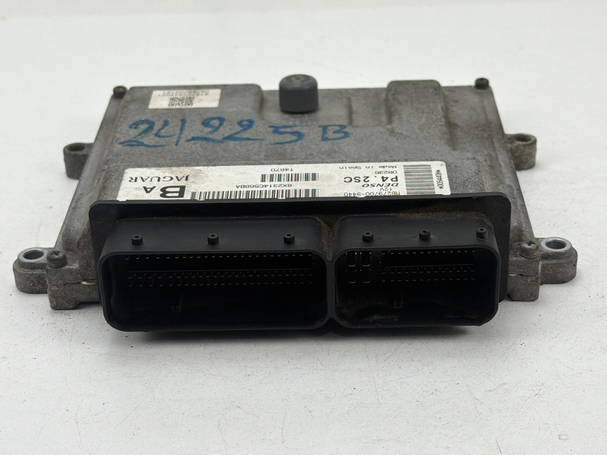 2009 Jaguar XF Engine Control Module ECU ECM 8X23-14C568-BA OEM