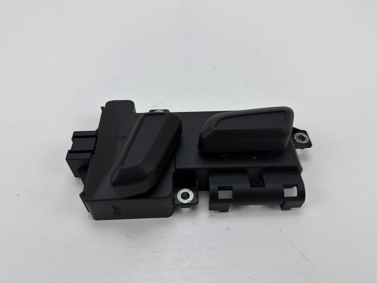 2012-2018 Audi A7 Front Left Driver Side Seat Adjustment Switch 8K0 959 747 OEM