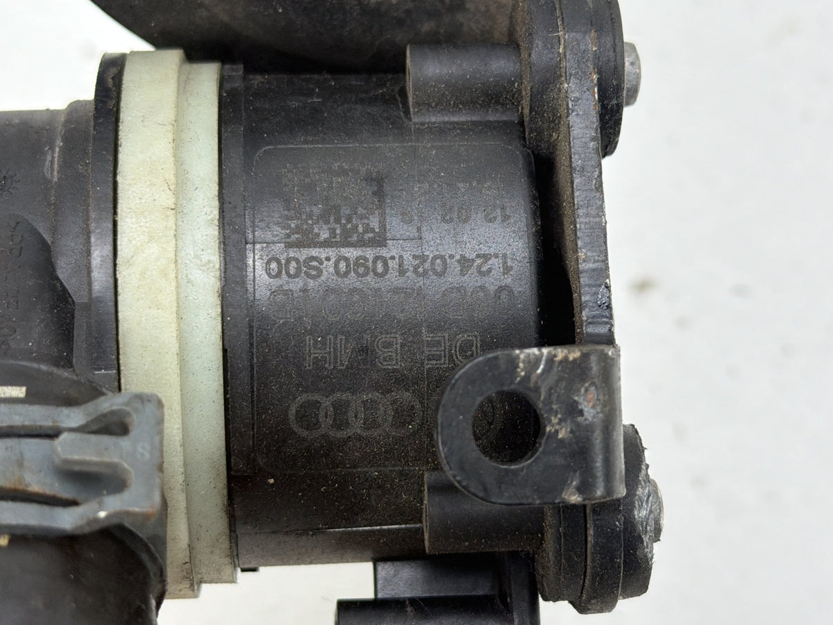 2009-2017 Audi Q5 Auxiliary Electric Coolant Water Pump 06H 121 079 R OEM