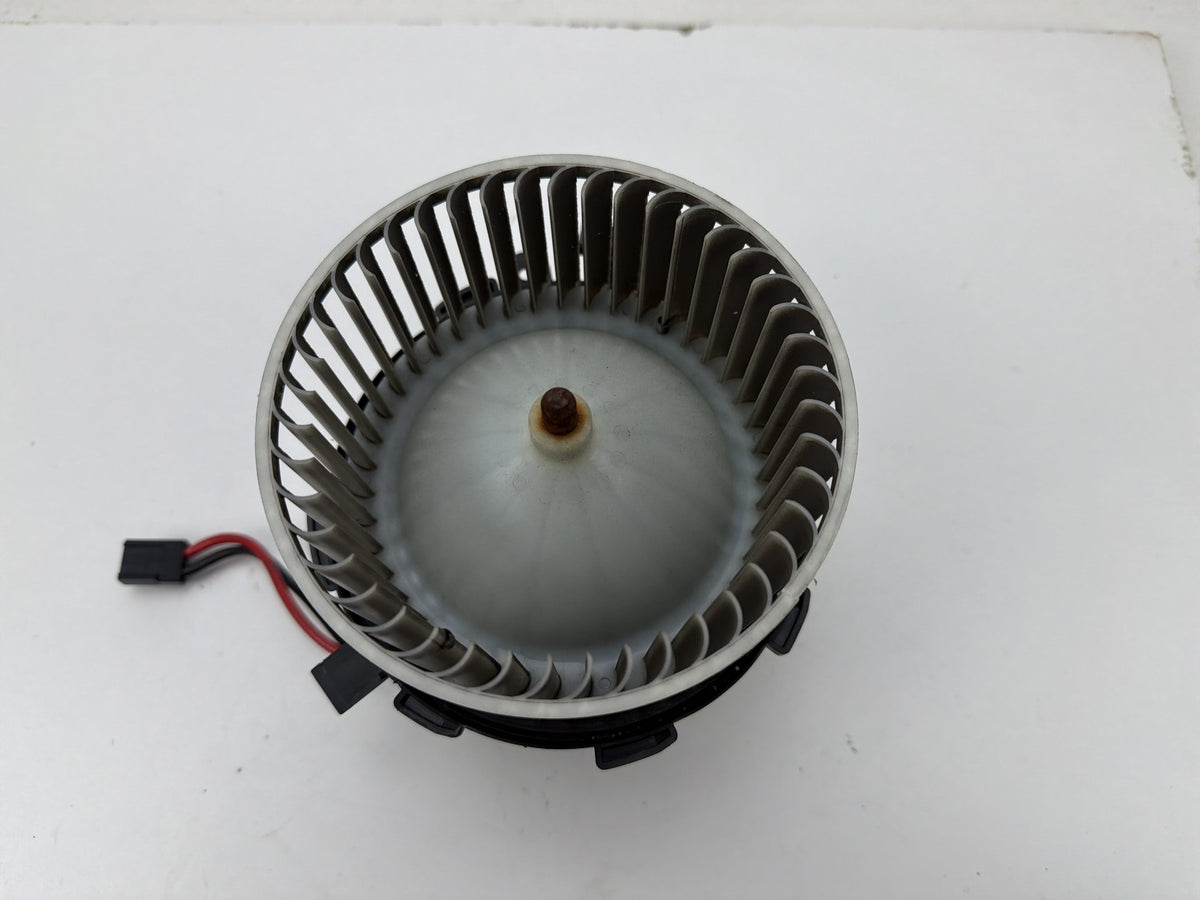 2013-2017 Audi Q5 HVAC AC Heater Blower Motor Fan OEM