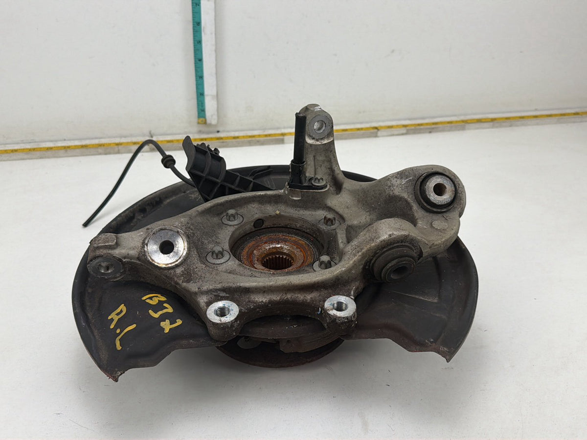 2006-2011 Mercedes-Benz E350 Rear Left Spindle Knuckle Wheel Hub OEM