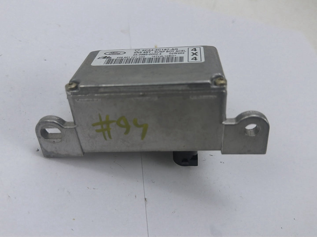 2003 Lincoln Navigator Stability Rate Sensor Control Module 2C54-3C187-AG OEM
