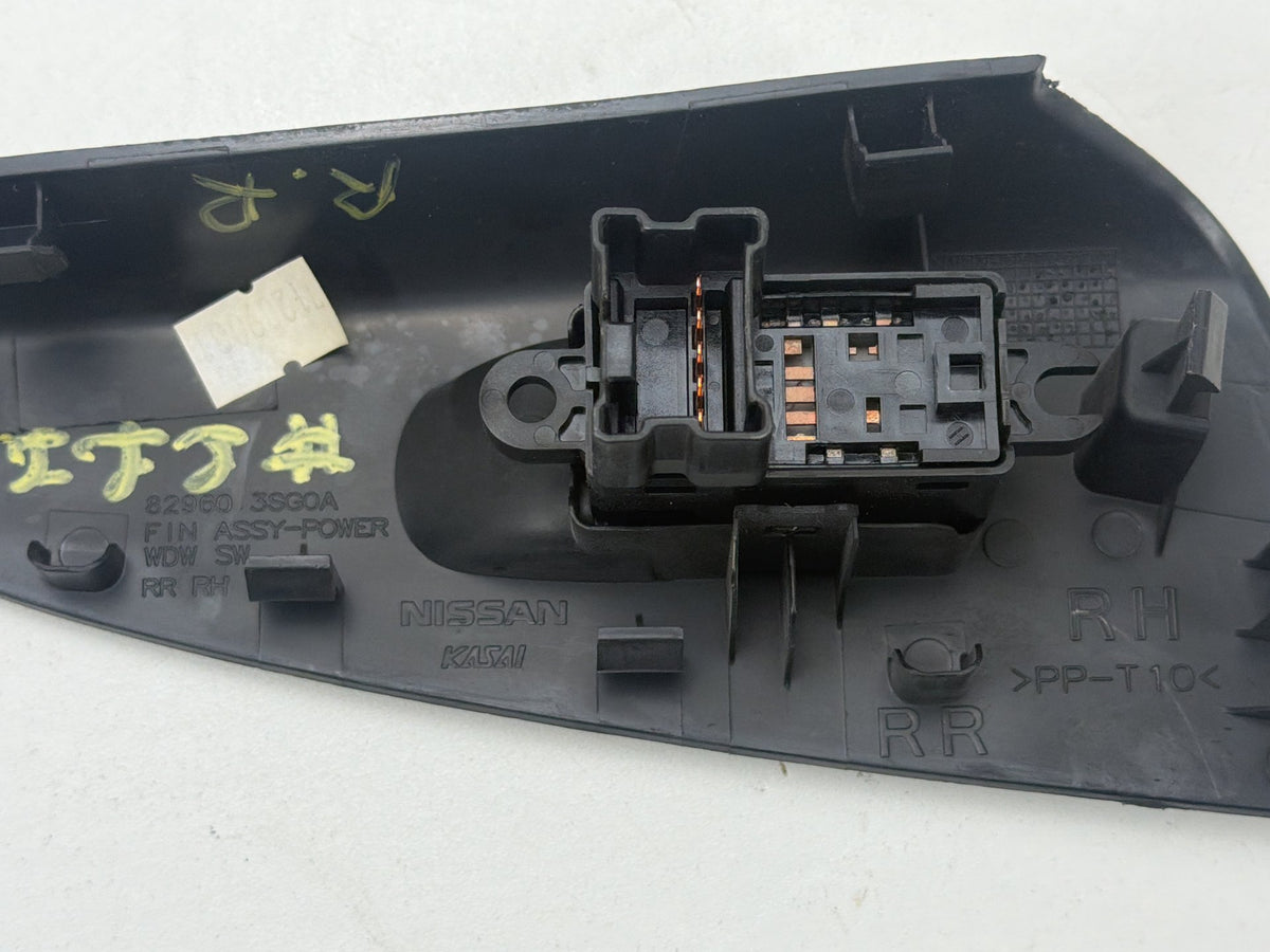 2013-2019 Nissan Sentra Right Rear Window Switch 82960-3SG0A OEM