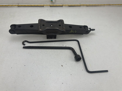 2015 - 2020 Toyota Sienna L30 -Emmergency Spare Tire Lift Jack Tool With Key OEM