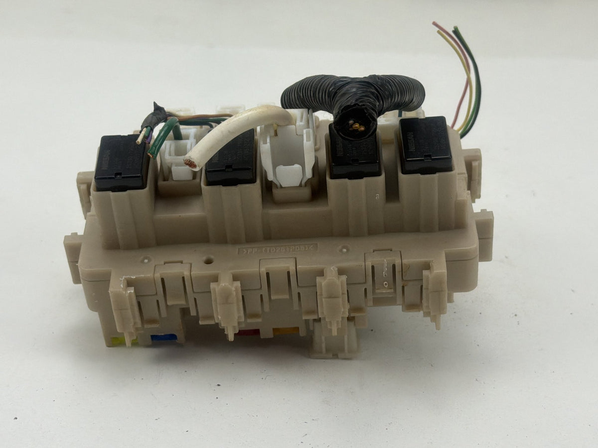 2013-2018 Nissan Altima Cabin Interior Junction Block Fuse Box Panel Module OEM