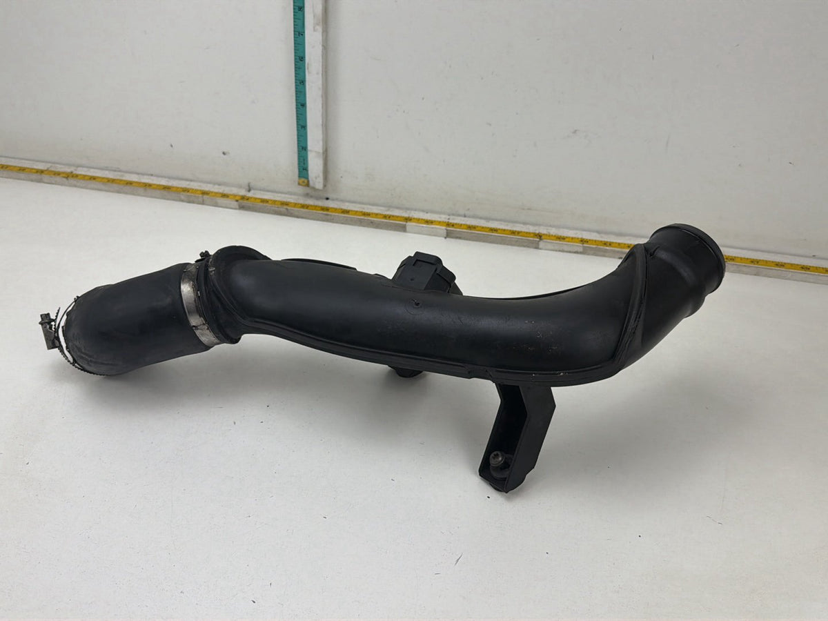 2009-2017 Volkswagen Tiguan MK1-5N-2.0L Turbo Intercooler Hose Pipe w/Sensor OEM
