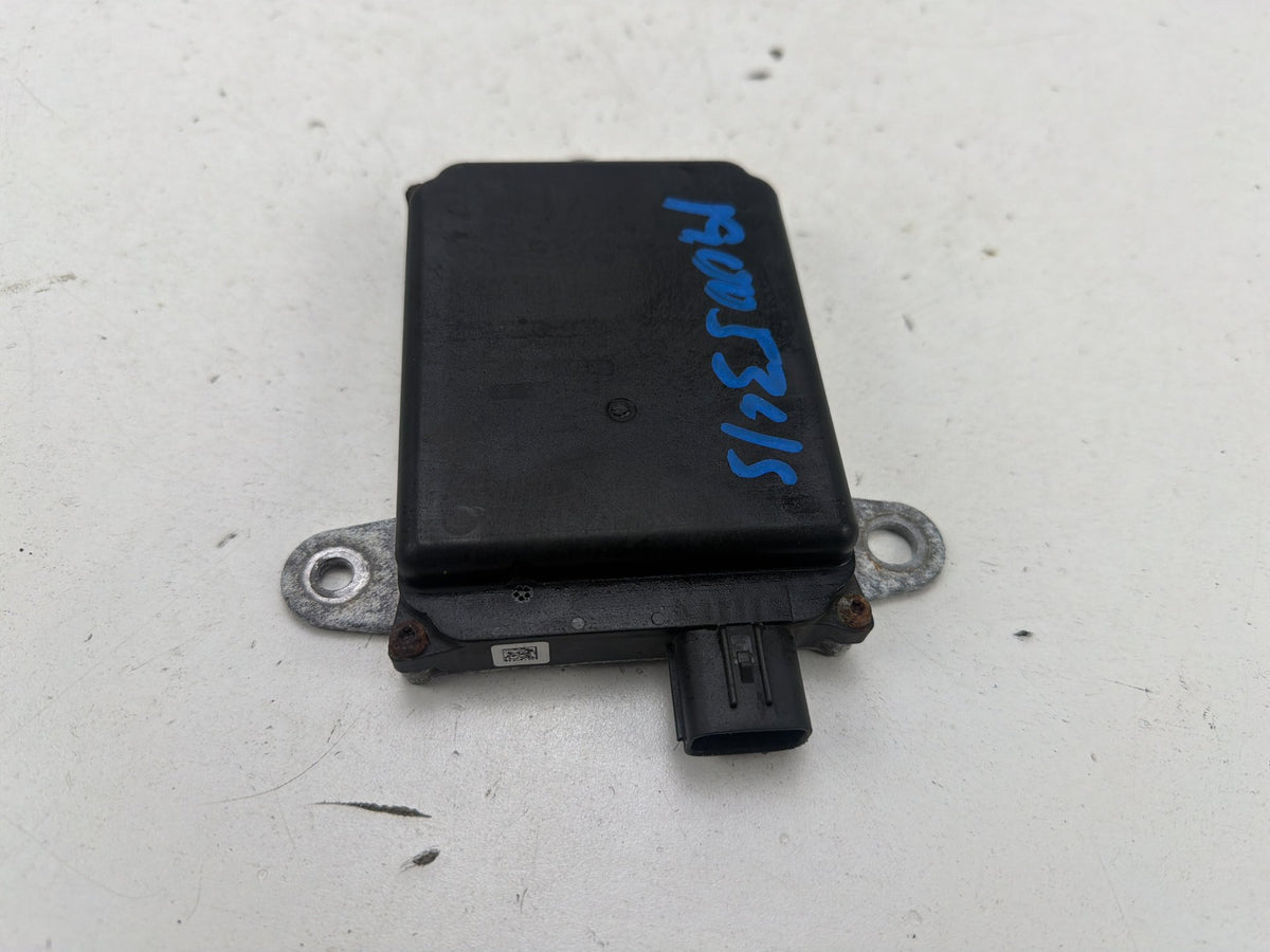 2014-2016 Lexus GS350 Rear Blind Spot Monitor Radar Sensor Module OEM