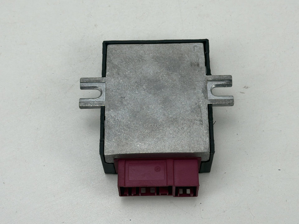 2011-2013 BMW 550i xDrive F10 Fuel Pump Control Module Unit 16147276073 OEM