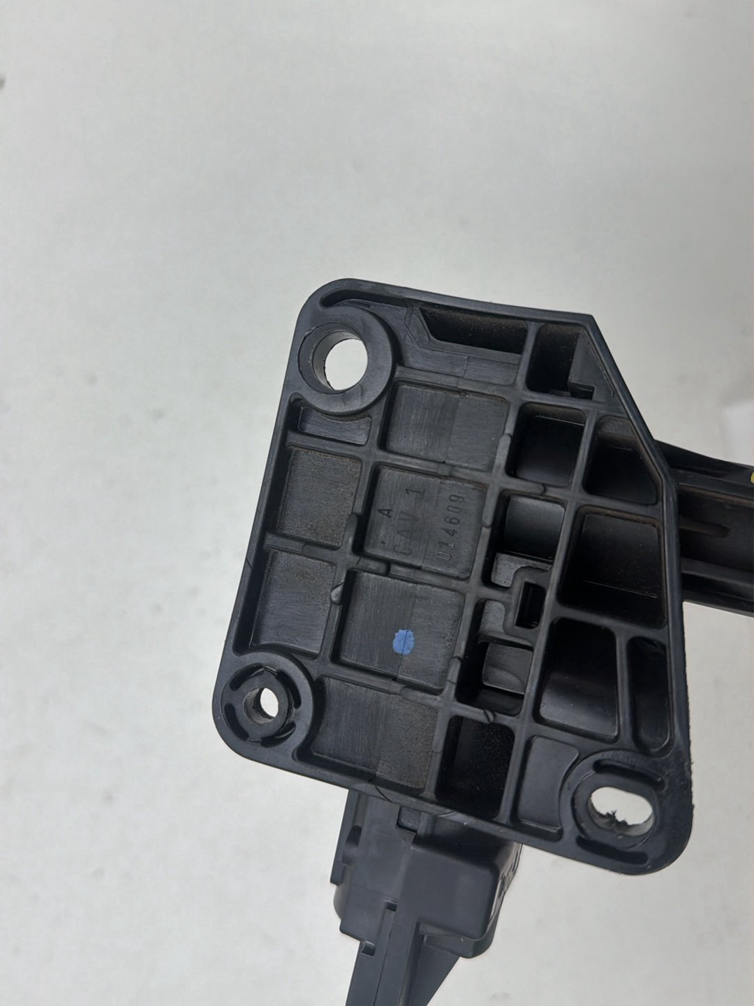 2001-2007 Chrysler Town Country Rear Left Power Quarter Vent Window Motor OEM