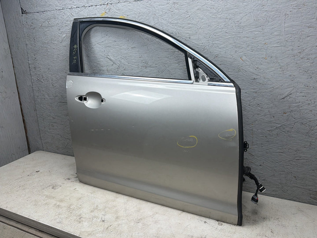 2014-2019 Jaguar XJ Front Right Passenger Side Door Shell C2D24174 OEM