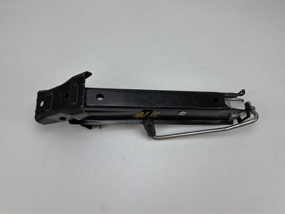 2013-2017 Volkswagen Tiguan Jack/Tool Kit 5N0011031A OEM