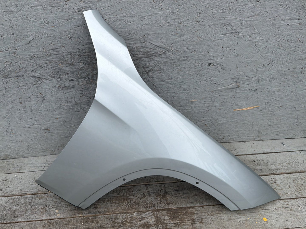 2014 BMW X1 E84 SUV Right Fender 14495545 OEM