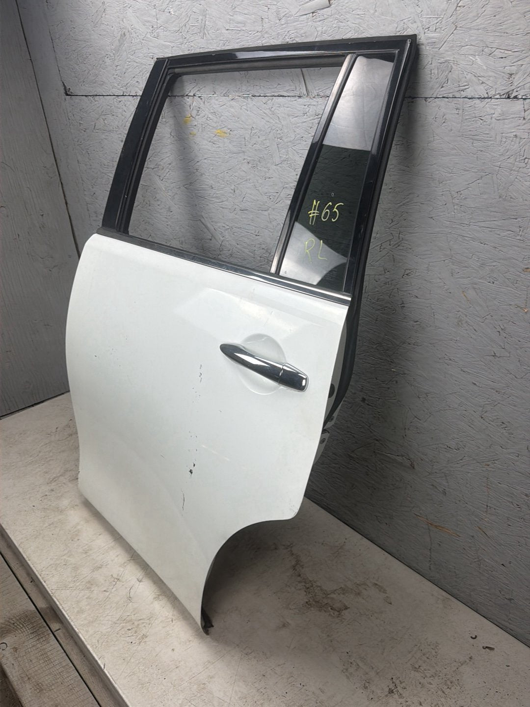 2011-2013 Infiniti QX56 Rear Left Door Shell With Quarter Glass OEM