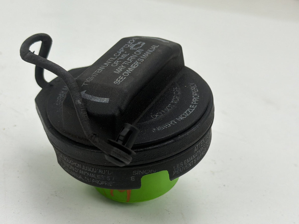 2005-2008 Audi A4 Fuel Tank Filler Door Lid Cap Cover 3D0201553D OEM