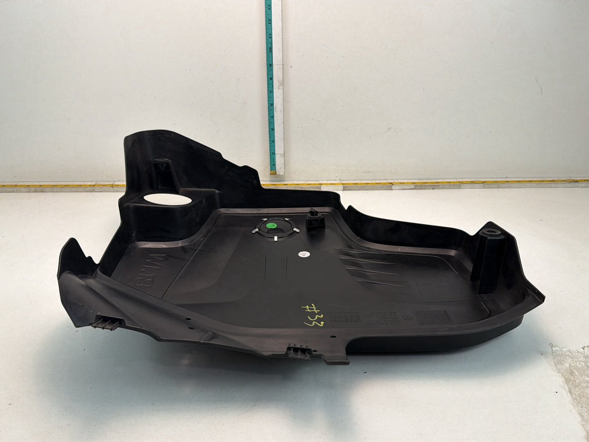 2014-2016 BMW 228i F22 Engine Motor Top Cover Panel 8610473 OEM