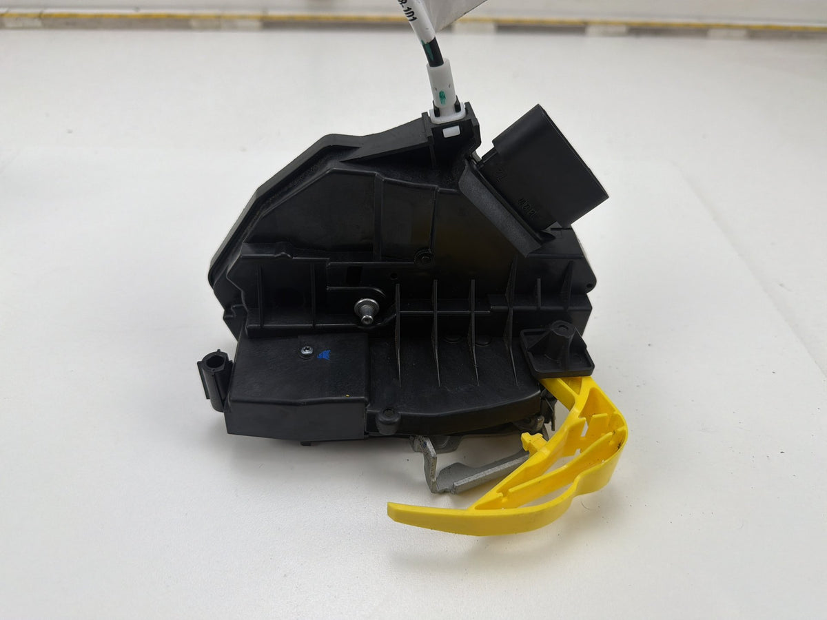 2018-2022 Ford EcoSport Front Right Door Lock Actuator w/ Interior Handle OEM