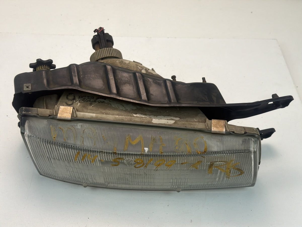 1989-1994 Nissan Maxima Front Right Passenger Side Headlight B601085E01 OEM