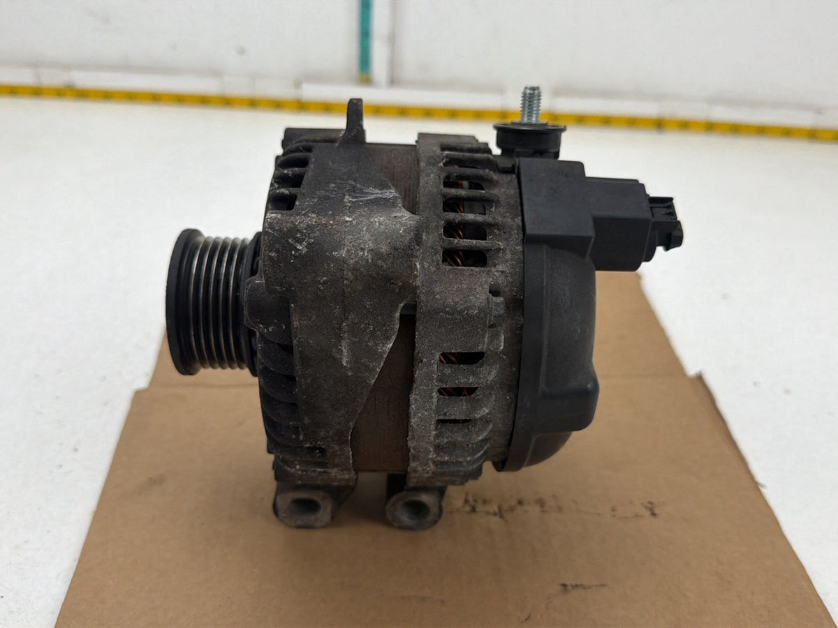 2010-2013 Land Rover Range Rover Sport Alternator 12V 8W83-10300-BA OEM