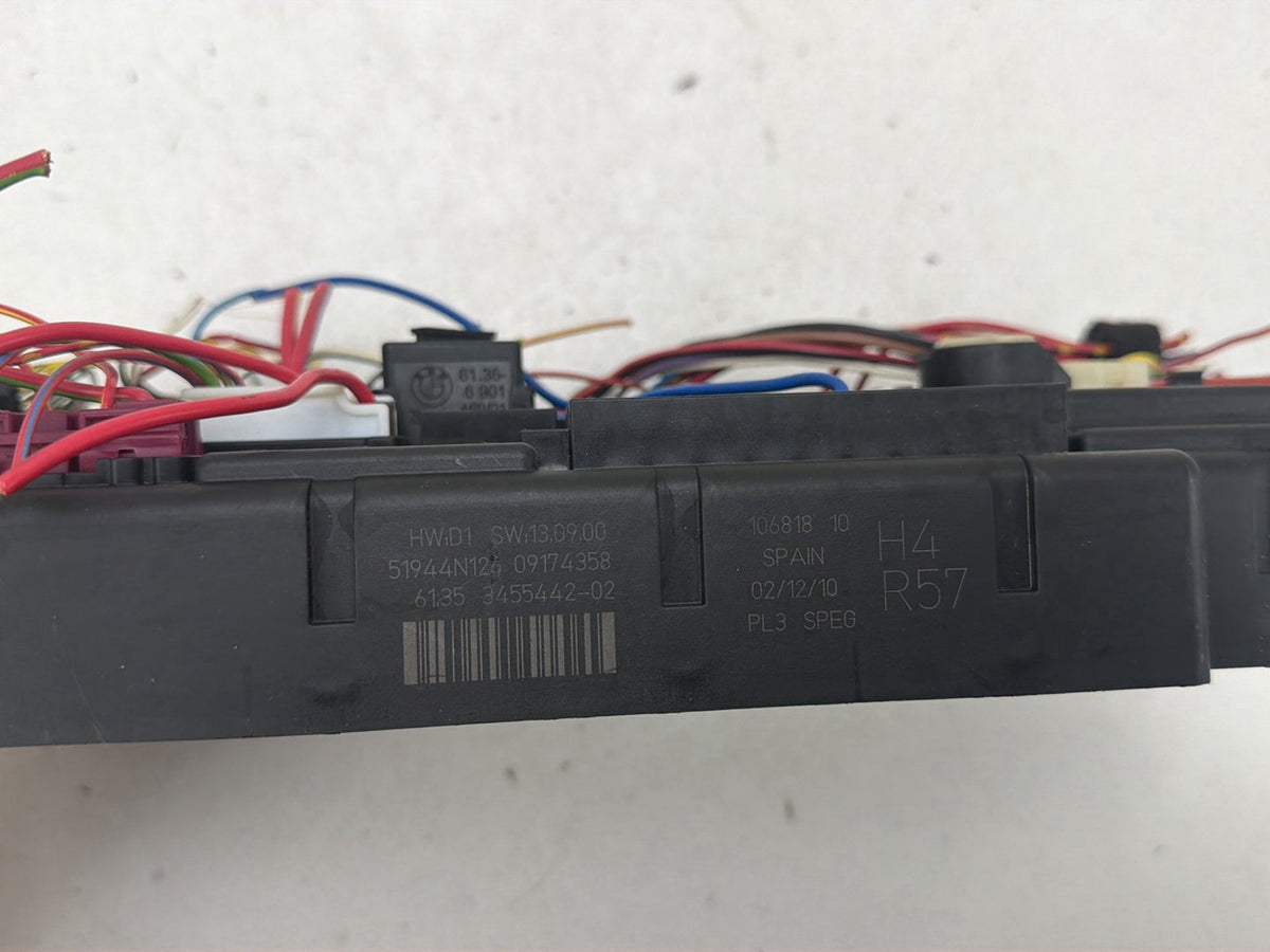 2007-2011 Mini Cooper S R56 Interior Cabin Fuse Box Relay Junction Block OEM
