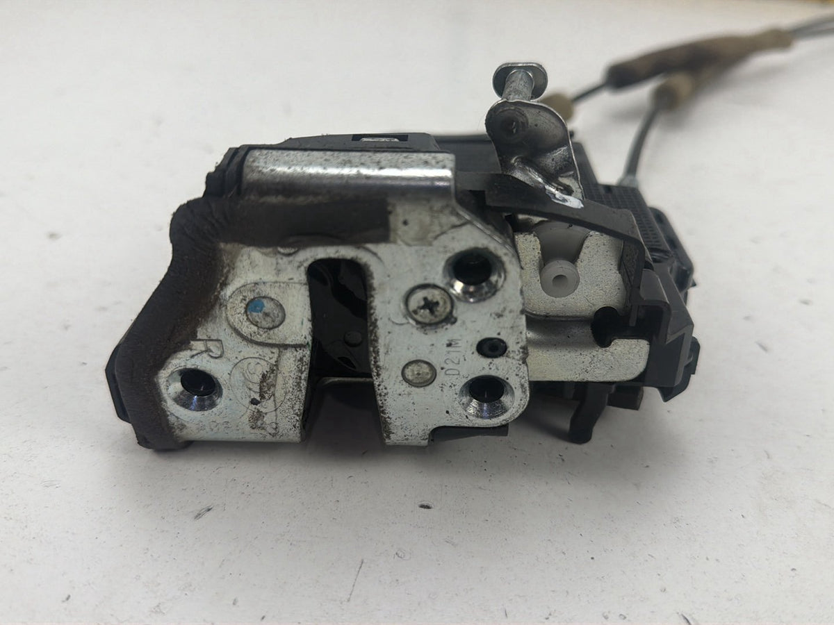 2012-2017 Toyota Camry Right Side Door Lock Latch Actuator Motor A084249 OEM