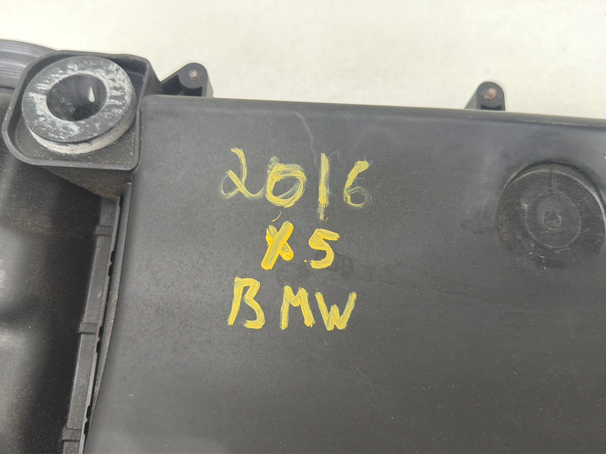 2014-2018 BMW X5 Engine Air Intake Cleaner Filter Housing Box 7583713 OEM