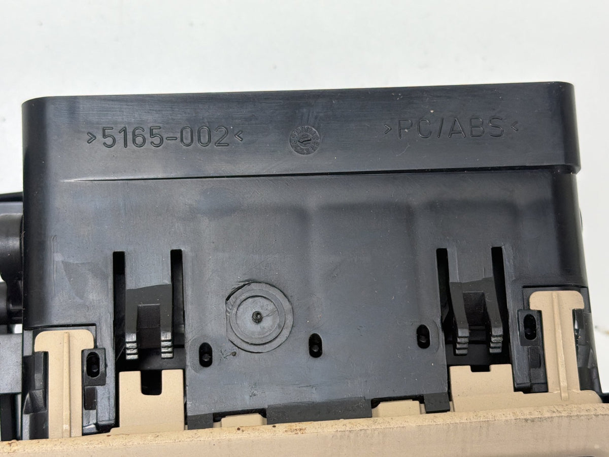 2006-2013 Mercedes-Benz R350 Center Dashboard Dash Air Vent Grille OEM