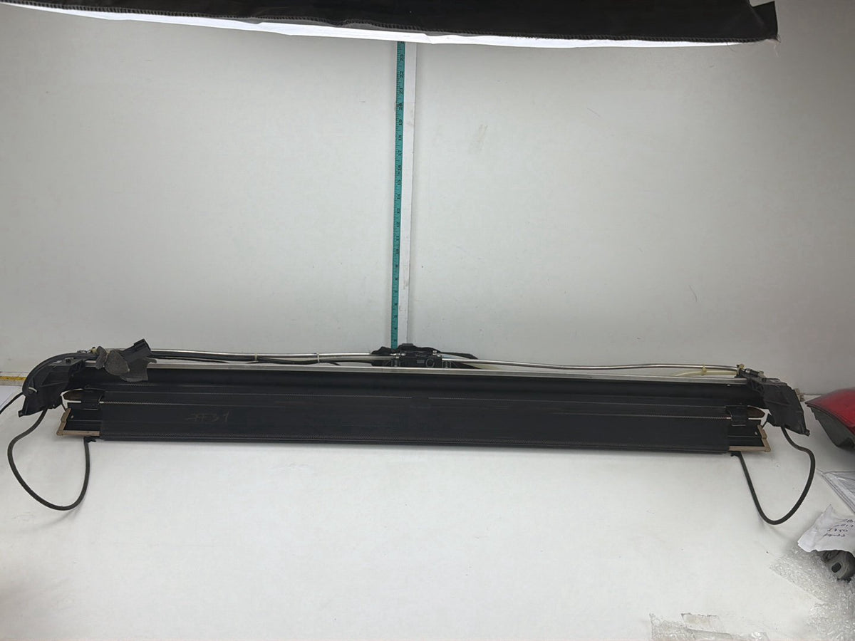 2007-2013 Mercedes-Benz S-Class 550 W221 Rear Sunshield Roller Blind A2216904149 OEM