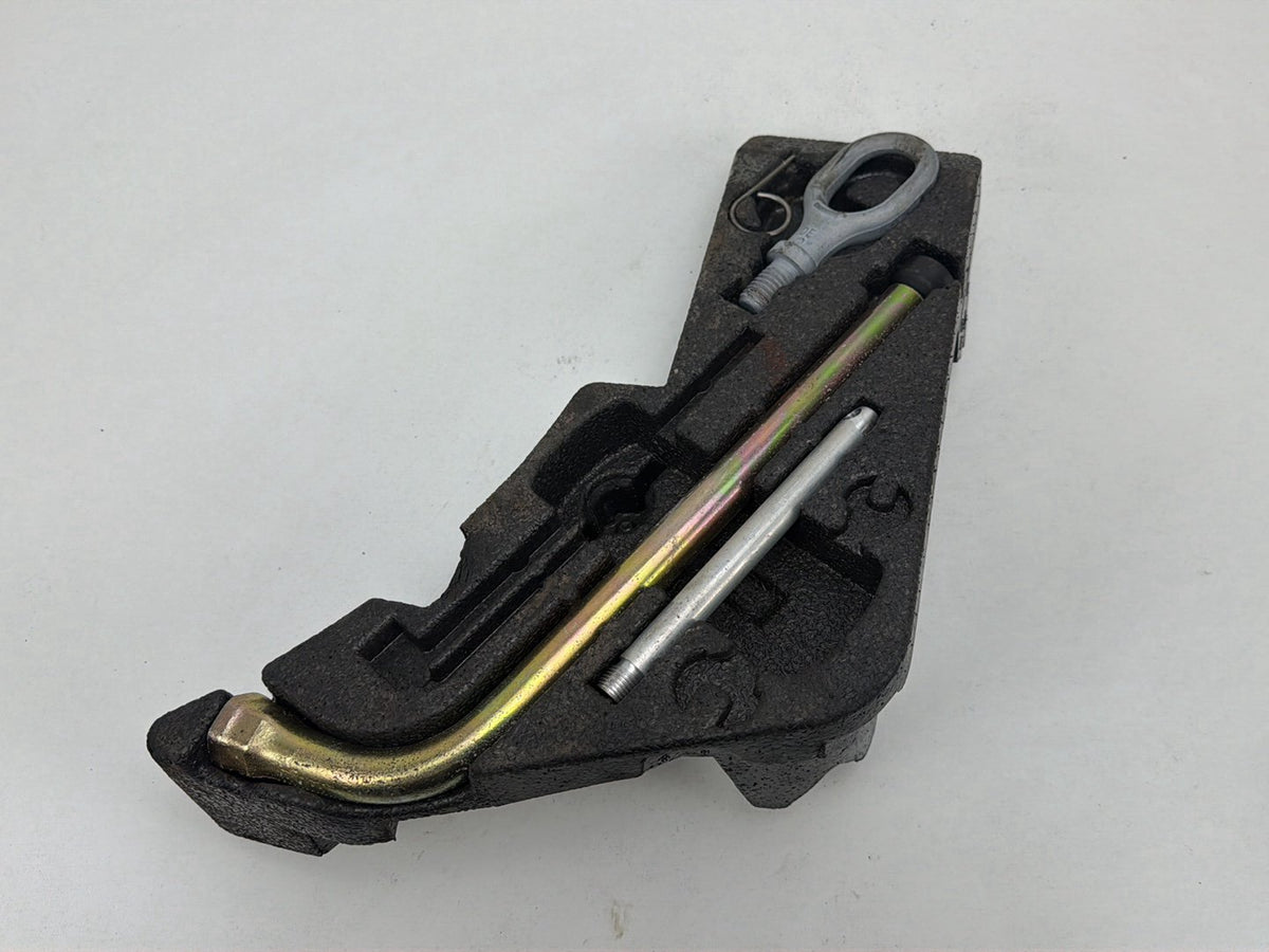 2003-2006 Porsche Cayenne Spare Tire Jack/Tool Kit 7L0012113 OEM