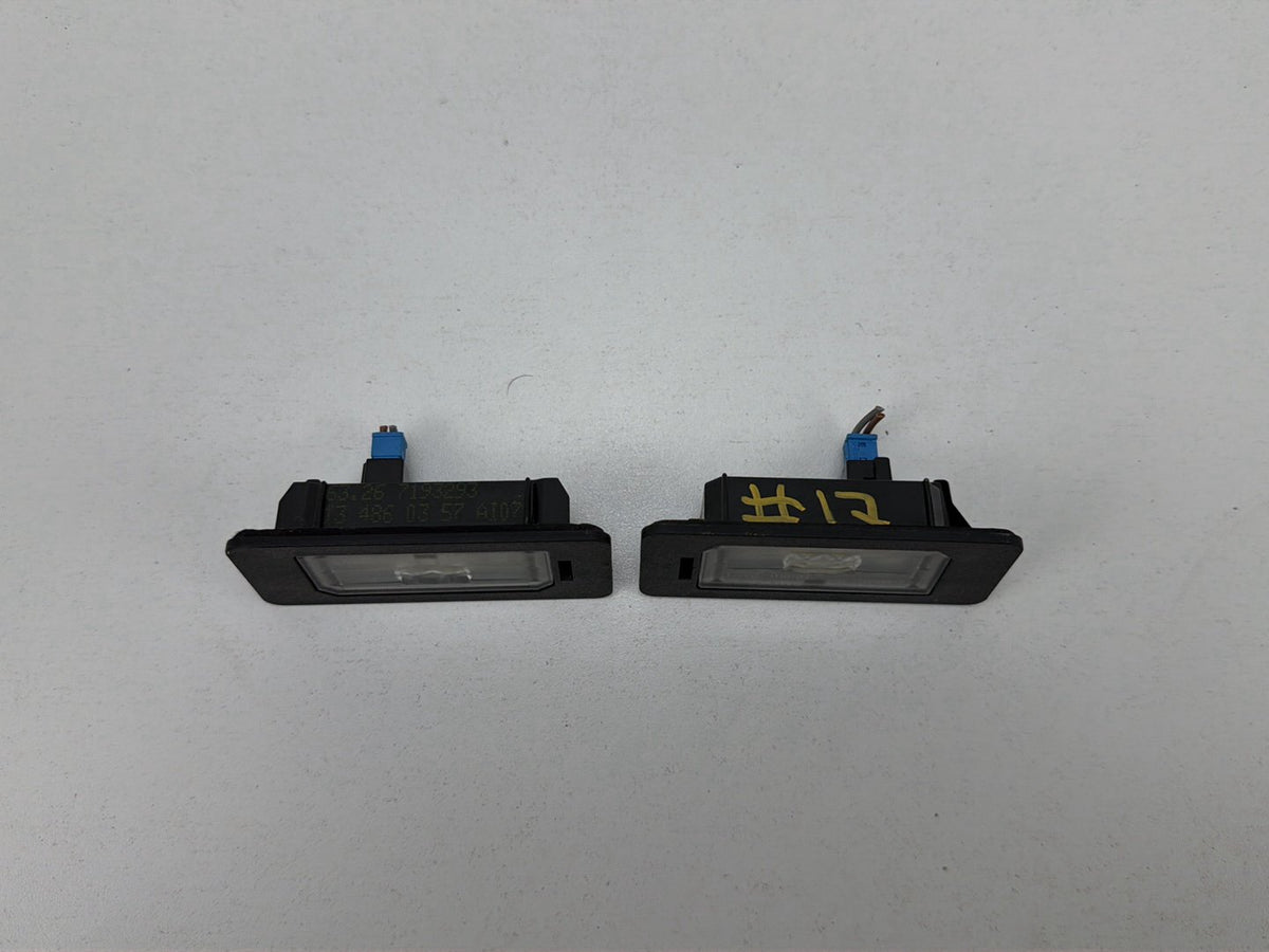 2012-2014 BMW X1 E84 SUV Rear License Plate Light I090074 OEM