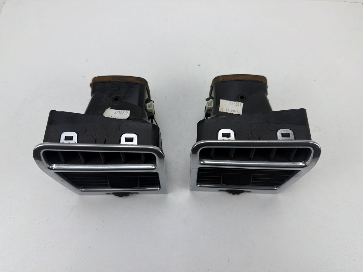 2007-2012 Land Rover Range Rover Front Left/Right Side Air Vent Grille Set OEM