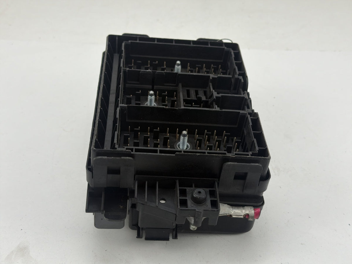 2006 Chevrolet Trailblazer Rear Fuse Relay Box Junction Block 15194396 OEM
