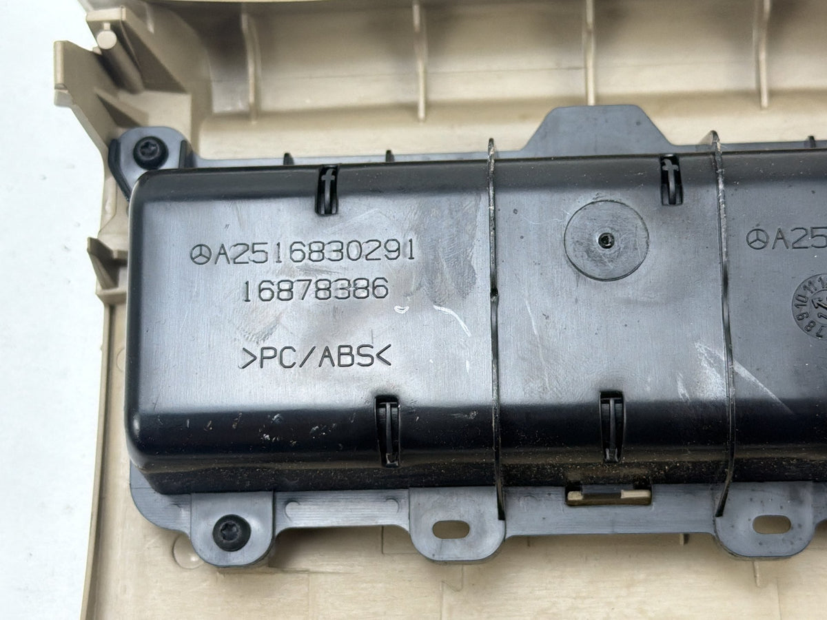 2006-2012 Mercedes R350 Front Center Console Storage Cubby Ashtray Housing OEM