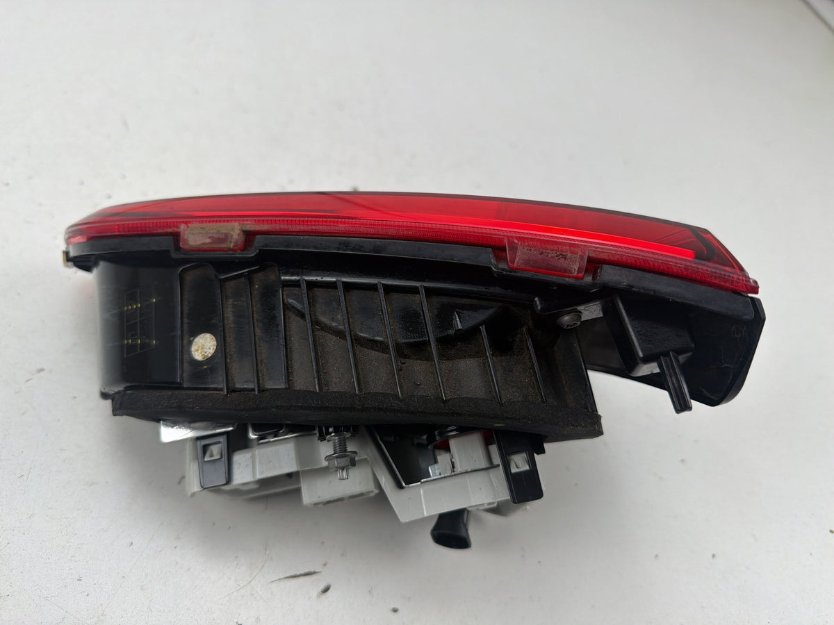 2015-2017 Volkswagen Golf Right Passenger Side Tail Light 2SD 011 978-05 OEM