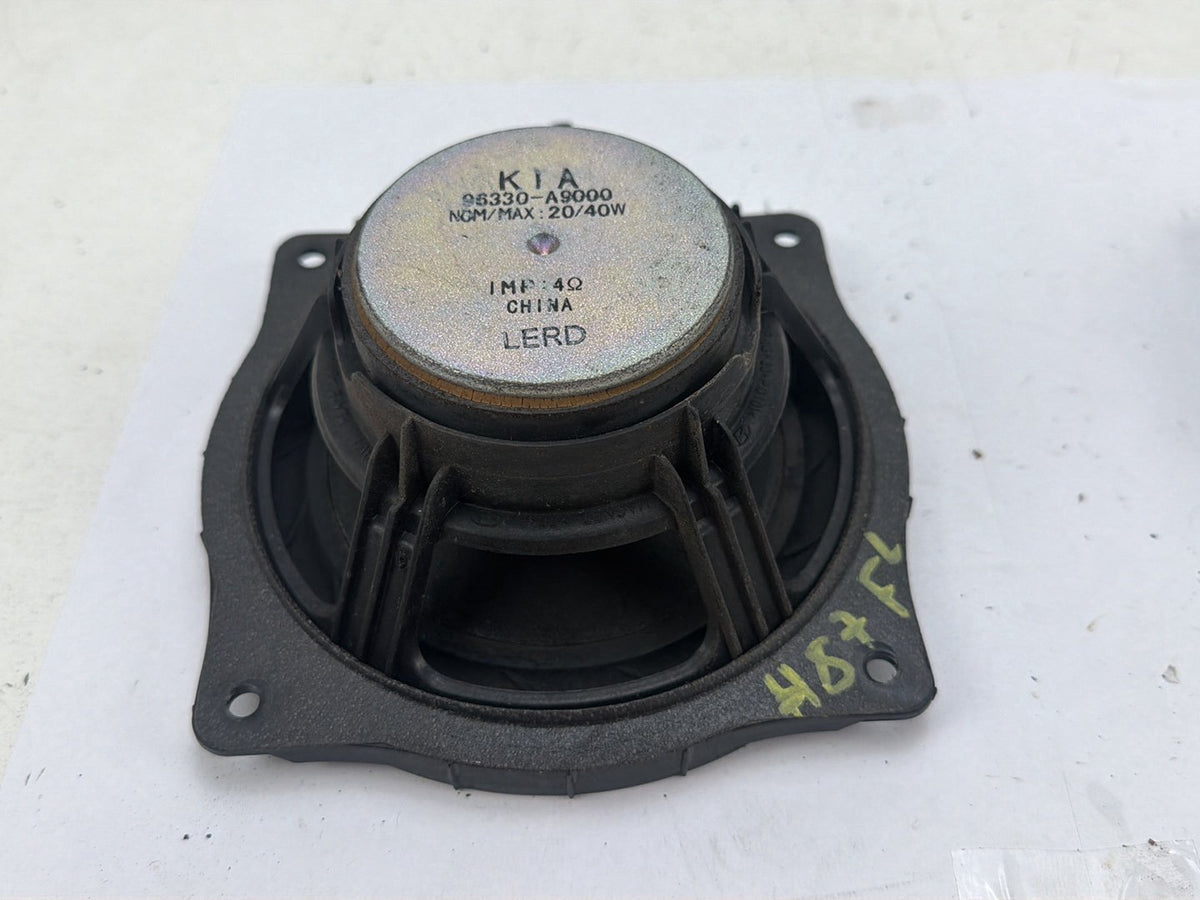 2015-2018 Kia Sedona Front Left/Right Door Audio Speakers 96330-A9000 OEM