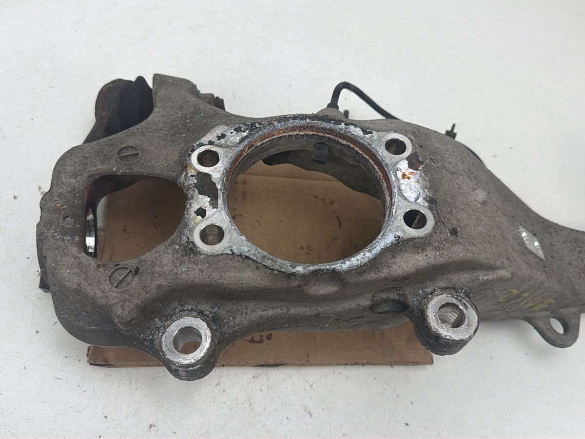 2013-2020 Infiniti Q50 V37 - Sedan Right Front Spindle Knuckle OEM