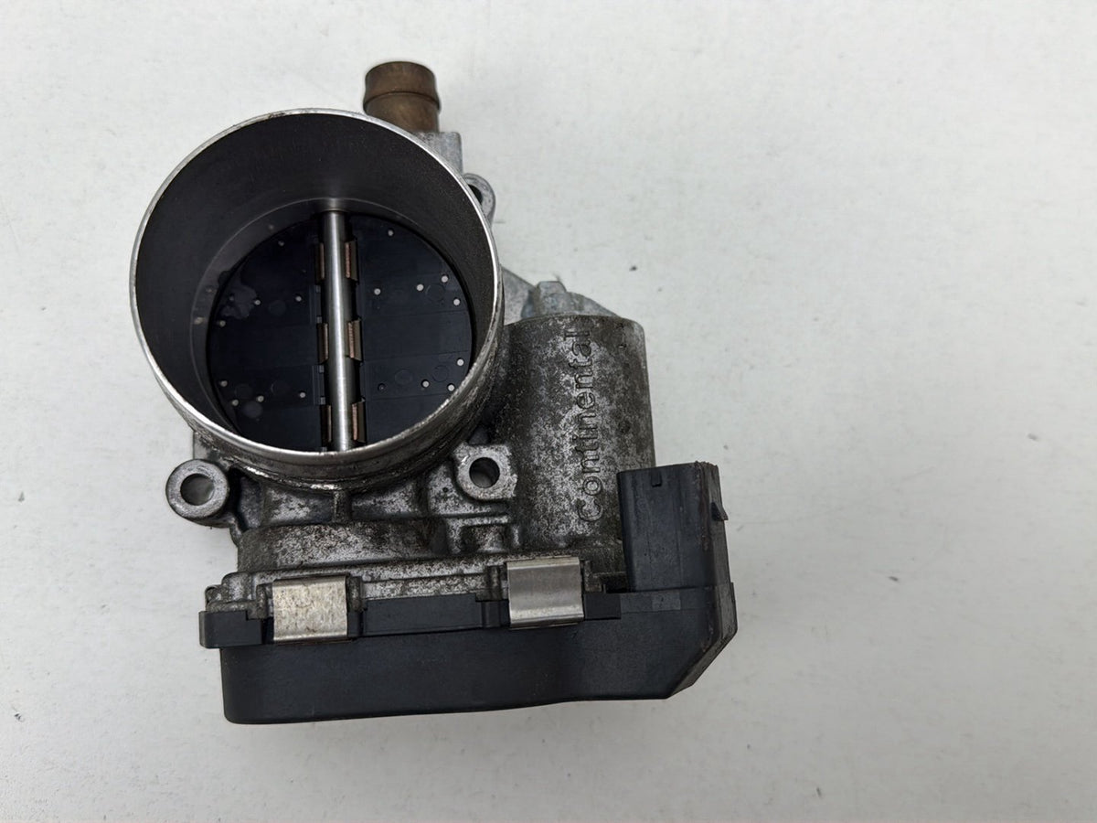 2013-2015 BMW 228i F22-Throttle Body 1354 7588625-04 OEM
