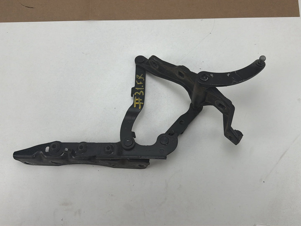 2007-2013 Mercedes-Benz S-Class 550 W221 Right Hood Hinge PN: A2218800428 OEM