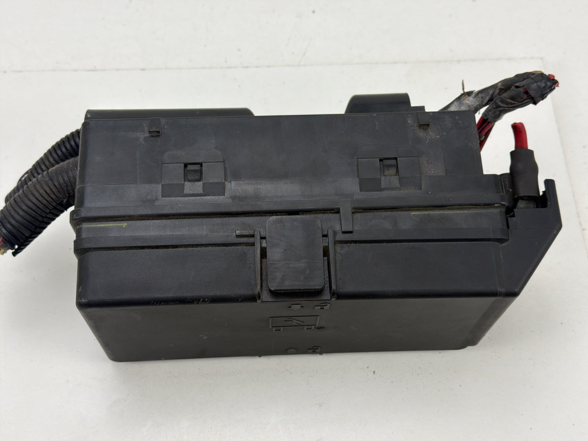 2005-2010 Pontiac G6 Under Hood Fuse Box Cover Lid Relay 13517826 OEM