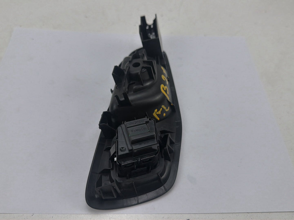 2013-2019 Ford Escape Left Front Driver Door Interior Handle OEM